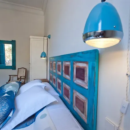 Chic Bed & Breakfast