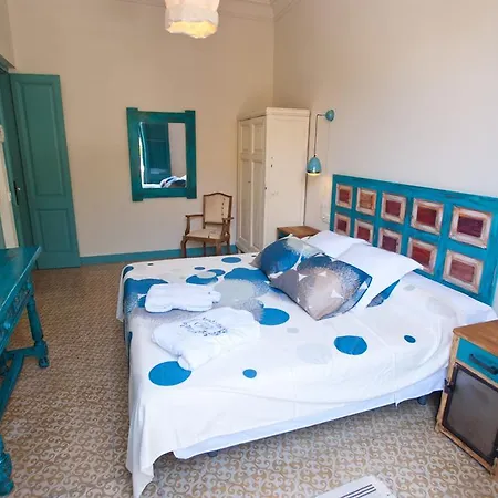 Chic 3* Sant Feliu de Guixols